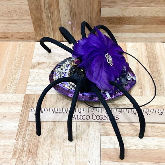 Customized Embellished Spider Fascinator Hat Halloween Costume Hat - Picture 6 of 16